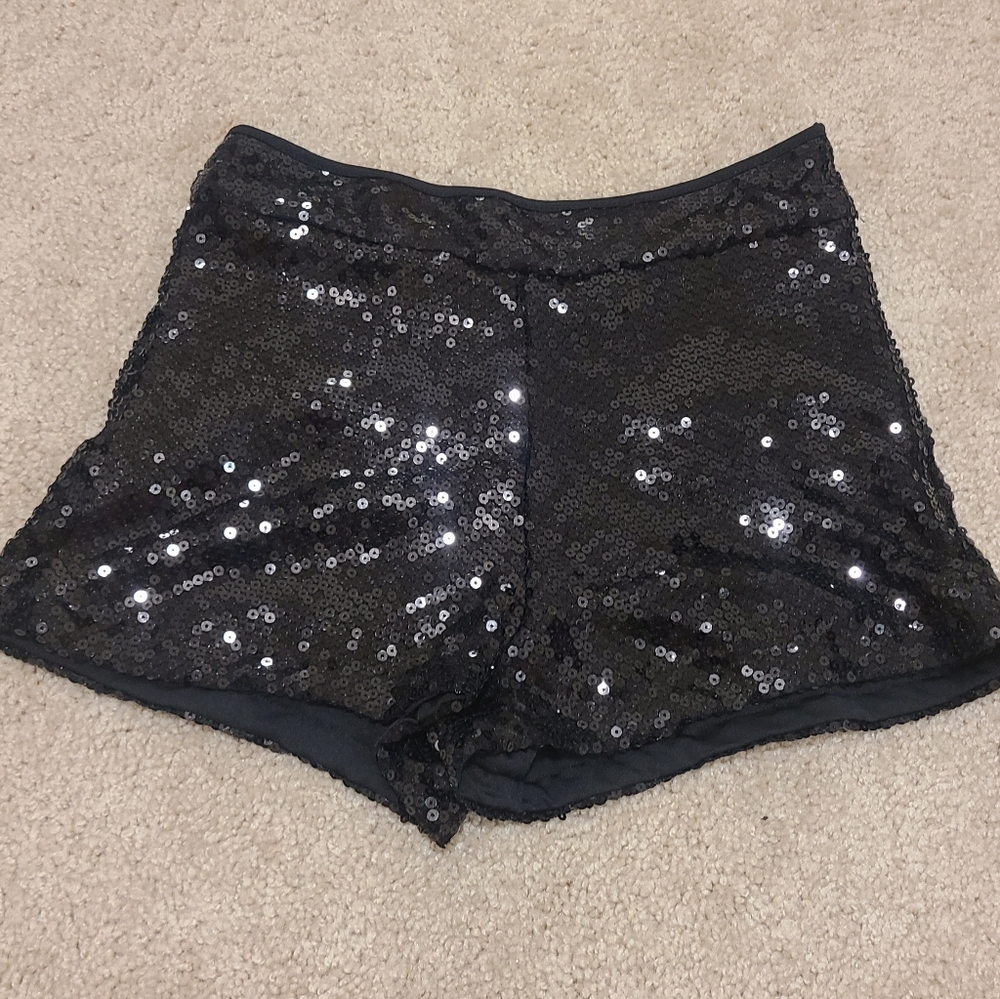 Party shorts